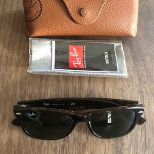 Ray-Ban Original Wayfarer Classic Sunglasses